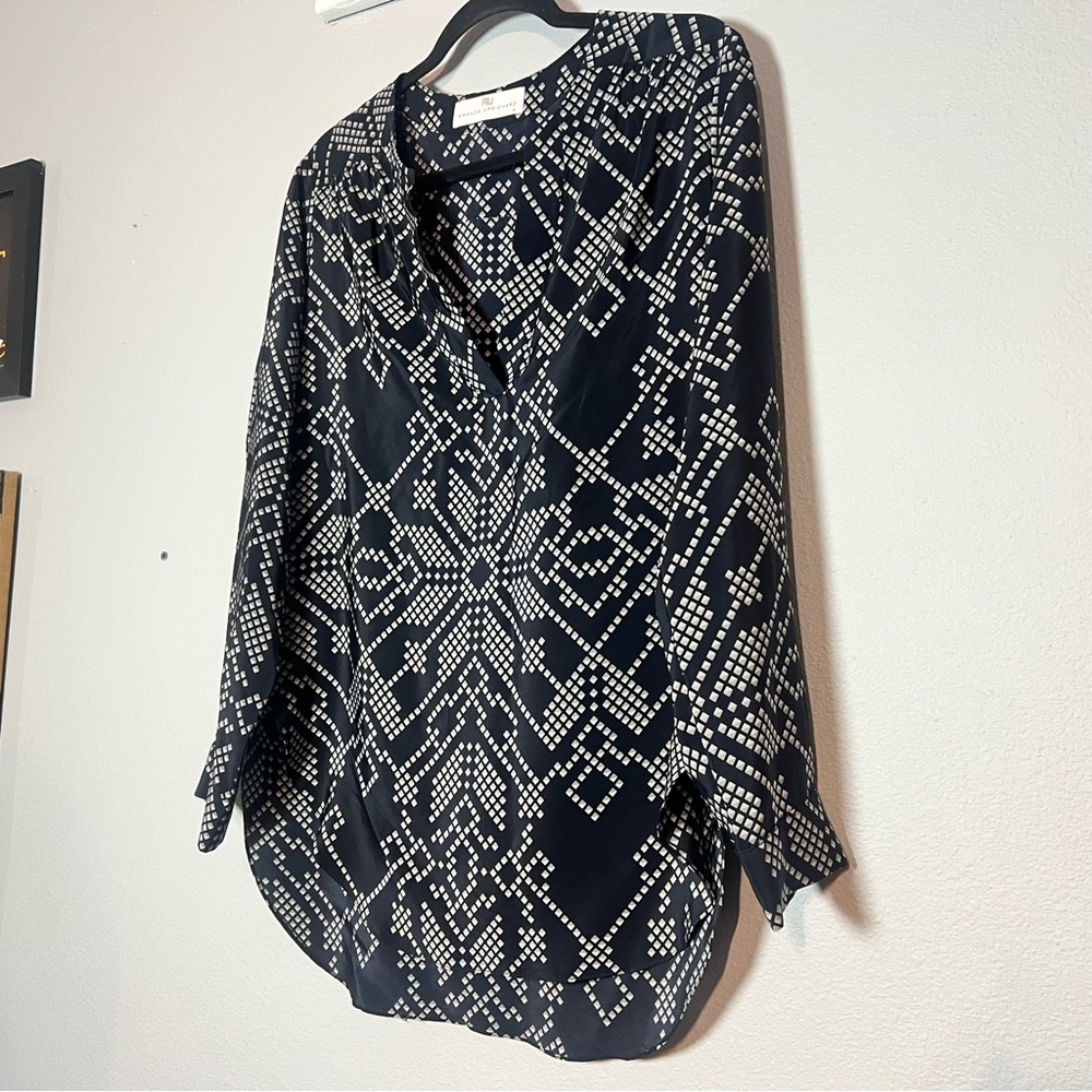 Amanda Uprichard Navy and White Abstract Dot-Grid Blouse